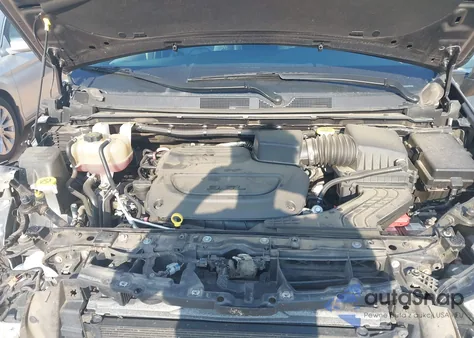 2022 Chrysler Pacifica Touring L z USA, uszkodzony, nr VIN 2C4RC1BG4NR122162